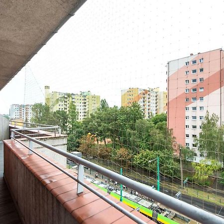 Super-Apartamenty Targi Poznanskie Exterior foto