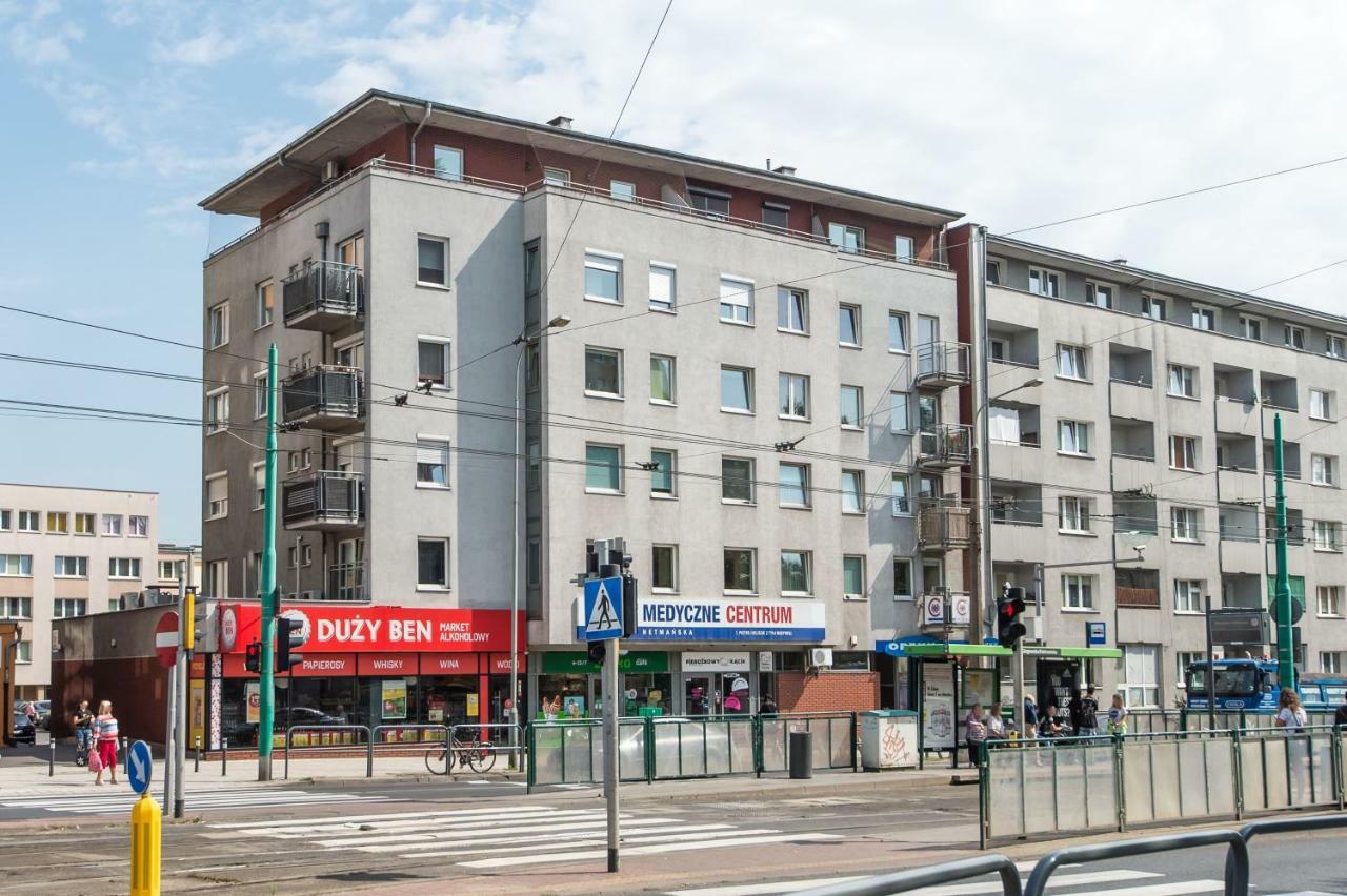 Super-Apartamenty Targi Poznanskie Exterior foto